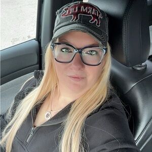 Meet your Posher, Terri